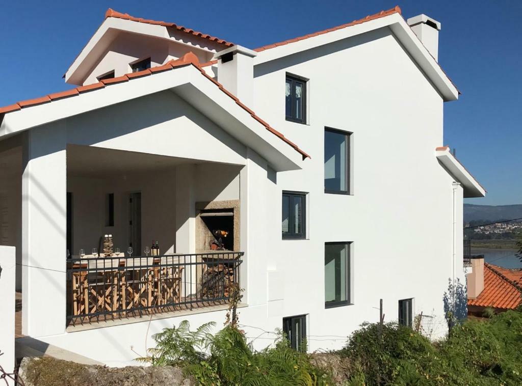 Vila Trajadinha - Swedish House Caminha Exteriér fotografie